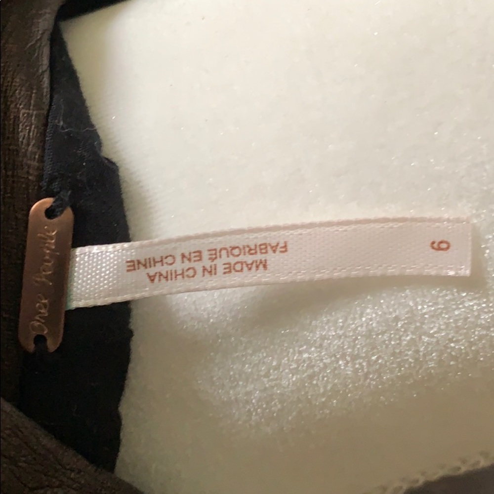 Leather jacket - Picture 4 of 4